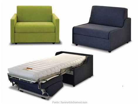 Cerchi una poltrona letto singolo per ottimizzare lo spazio di un piccolo appartamento? Deale 6 Poltrona Letto Singolo Ikea Modello Futon - Keever ...