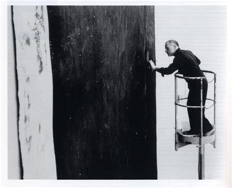 Richard Serra Arrives At Sfmoma Sf Station
