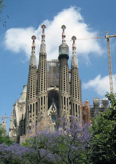 Sagrada Familia Temple Barcelona Travel Guide