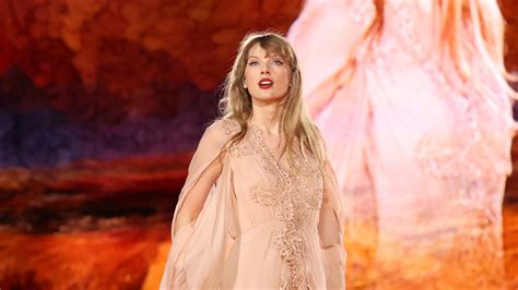 Easter Eggs Fans Have Spotted During Taylor Swifts Eras Tour
