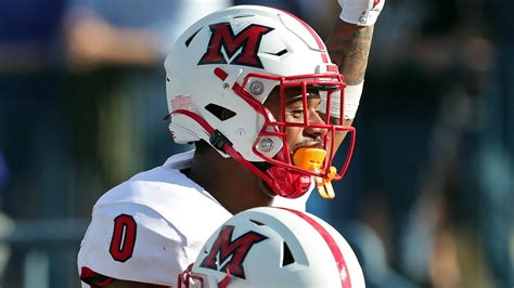 Miami Redhawks Football Shuts Out Akron Zips In Mac Game