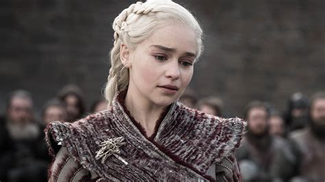 ‘game Of Thrones Star Emilia Clarkes Emotional Goodbye To Daenerys