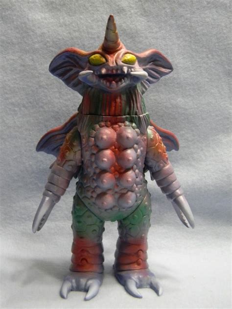 Bearmodel Ultraman Monster Unitang 9 Vinyl Kaiju Bullmark Popy Ebay