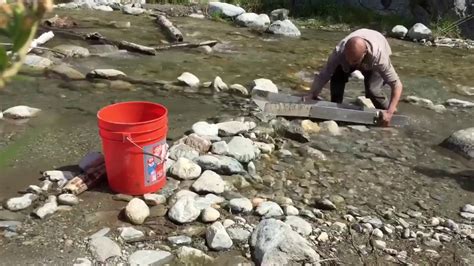 East Fork San Gabriel River Prospecting Gold Youtube