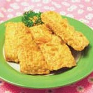 Tempe mendoan merupakan gorengan dengan memakai tepung, tetapi tepungnya tidak digoreng garing. Resep Cara Membuat Tempe Goreng Tepung Yang Enak Dan Lezat - Resep Masakan Nusantara