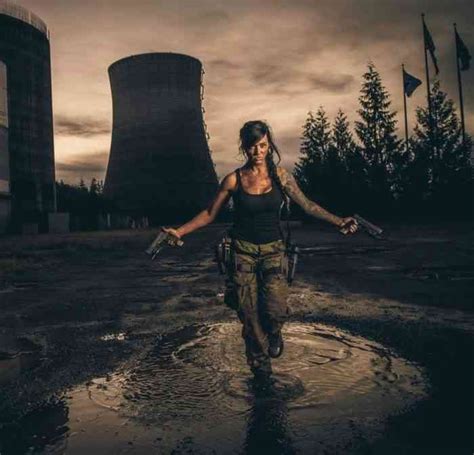 Alex Zedra Is Call Of Dutys Deadly Beauty And Her Cosplay Is Beautiful