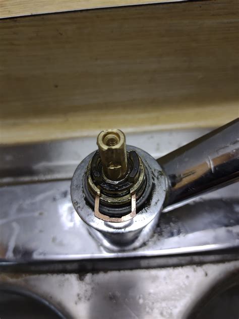 Moen Kitchen Faucet Cartridge 1225 Cant Get The Clip In Any
