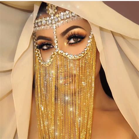 Arabian Makeup Arabian Beauty Arab Fashion Fashion Face Mask