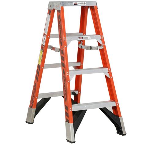 Werner 4 Ft Fiberglass Twin Step Ladder With 375 Lb Load Capacity