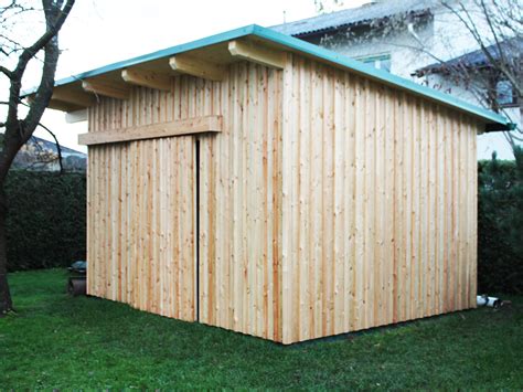 Sep 11, 2016 · eine verkleidung aus metall macht die fassade wetterfest und langlebig, und garantiert auch den guten brandschutz. Lappi & Lappi, Holzbau aus der Steiermark - Gartenhaus