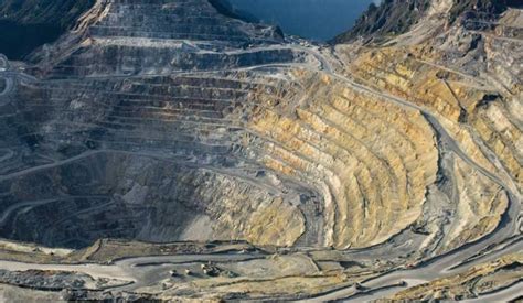 Grasberg is located in papua, the most eastern as of 2018, the majority stake in the mine is owned by the indonesian government, following a long period. Top 10 biggest gold mines - MINING.COM