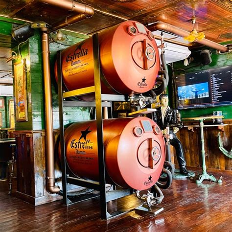 Oceans Irish Tavern Empuriabrava Pub