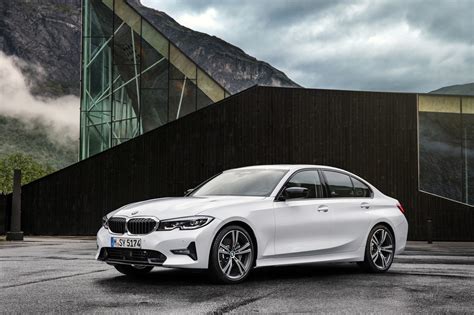The 3 series gran turismo and sports wagon carry over from the previous generation for the 2019 model year. 2019 BMW 3 Series: Luxury Car, Sports Sedan Or Both?