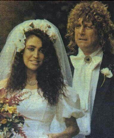 Robert Plant Gives His Daughter Away At Her Wedding Led Zeppelin Robert Plant Robert Plant