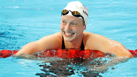 Star Swimmer Katie Ledecky Wins Gold In Women’s 800m Sets World Record