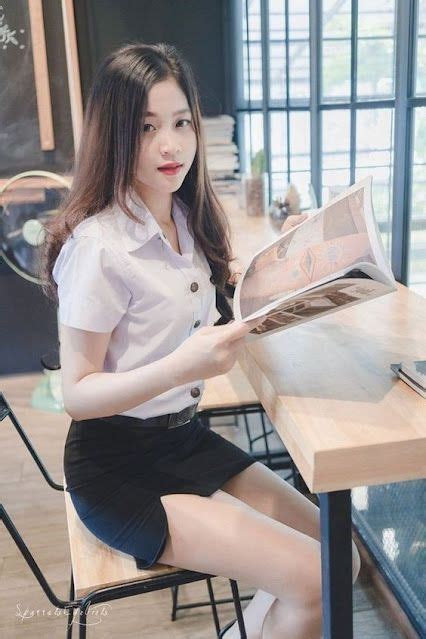 Tight Skirts Page Asian Ladies In Tight Skirts 36 Thailand College Girls School Girl Dress