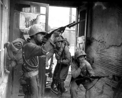 Korean War Us Marines Return Fire From North Korean Snipers As They