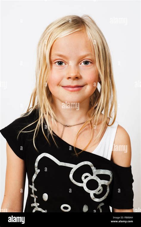 Portrait Contemplative Girl Hi Res Stock Photography And Images Alamy