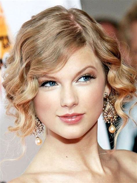 And, of course, it can! 20 Hottest Prom Hairstyles for Short & Medium Hair 2021 ...