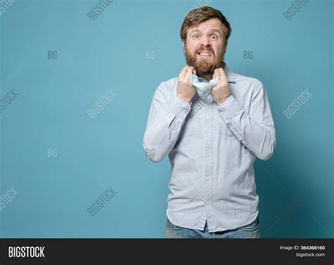 Man Alarmed That Image And Photo Free Trial Bigstock