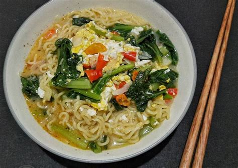 Resep ️indomie ️telur ️baso ️garam ️merica ️cabe kering ️cabe bubuk ️bawang merah ️bawang putih #miekuah #miepedas #resepmiekuahpedas #resepmienyeme. Resep Mie Rebus Sayur Tumis yang Enak | Kumpulan Cara Praktis