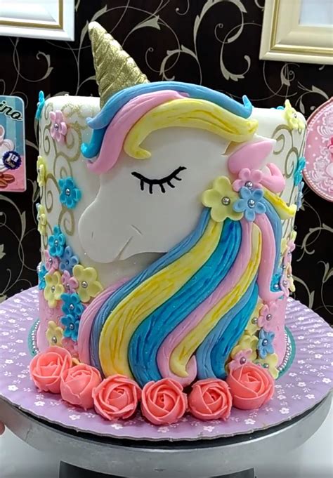 I've shared resources, tips, and recipes on how to make this unicorn cake easier and faster! Unicorn Cake | Unicorn birthday cake, Unicorn cake, Cake