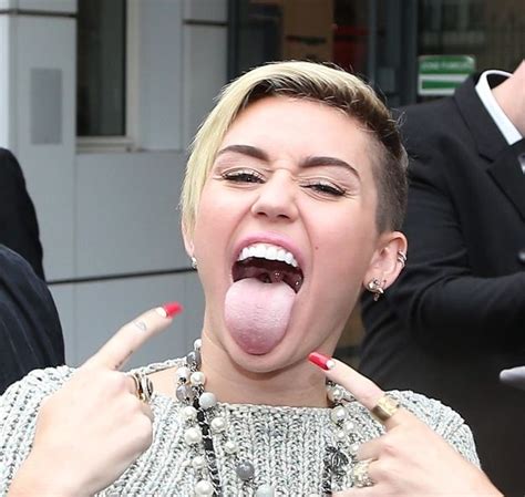 Miley Cyrus Miley Cyrus Tongue Miley Cyrus Fan Hip Hop Songs Rap