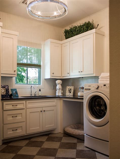 Laundry room remodel laundry room cabinets laundry room organization laundry room design laundry in laundry room clothes drying rack. Laundry Room Cabinet 5 - TaylorCraft Cabinet Door Company