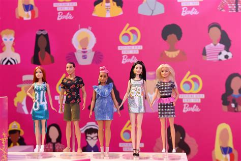 Barbie La Muñeca Más Famosa Del Mundo Cumple 60 Años N