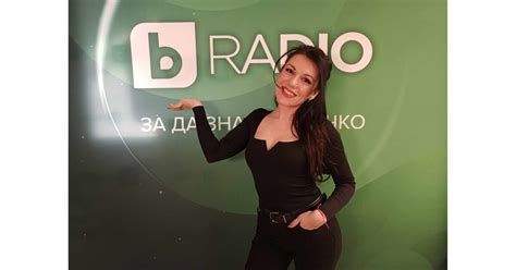 Яница Кънева от сезон 10 на Гласът на България гостува в Btv Radio с новата си песен Btv Radio