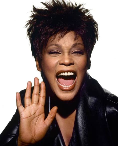 Never Before Seen Photo Of Whitneyhouston From