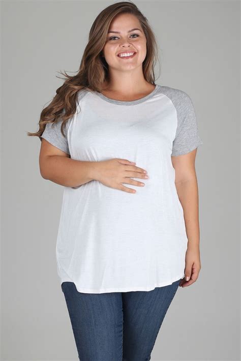 Affordable And Comfy Plus Size Maternity Clothes