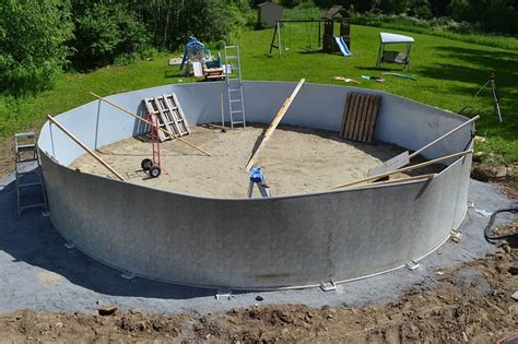 Putting Up The Walls Of An Above Ground Pool The Vanderveen House
