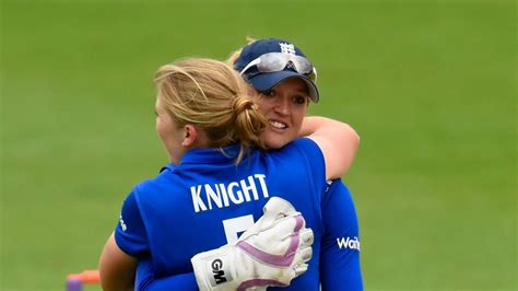 Sarah Taylor And Heather Knight Named In England Womens World Cup