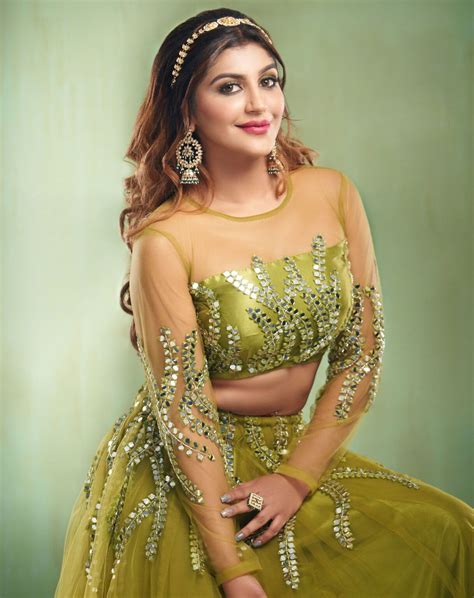 Yashika Aannand Latest Photoshoot Stills In Green South Indian Actress In 2022 Beautiful