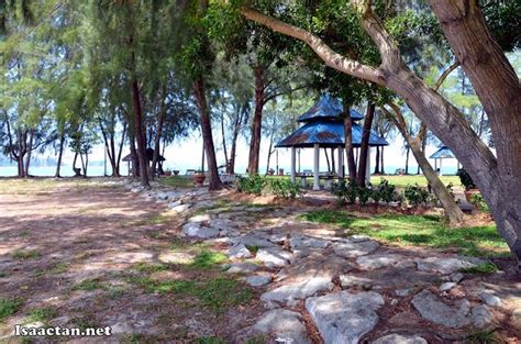 Pantai cahaya bulan merupakan salah satu destinasi terbaik di kota kelantan malaysia. Pantai Cahaya Negeri Port Dickson - Beach Getaway | Port ...