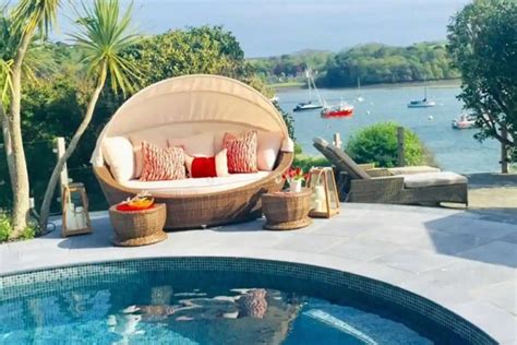 15 Best Holiday Homes With Pools For A Uk Break This Summer Glamour Uk