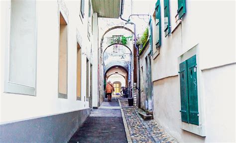 Alleys Around The World Photograph Small Alleys On Behance