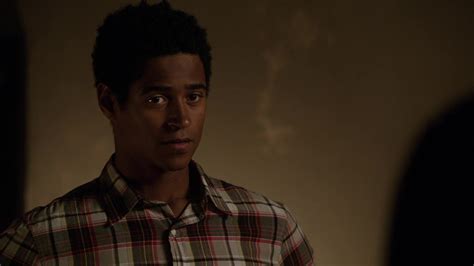 auscaps alfred enoch shirtless in how to get away with murder 1 06 freakin whack a mole