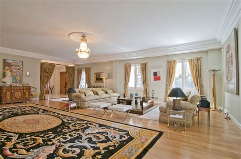 20 Elegant Italian Living Room Interior Designs