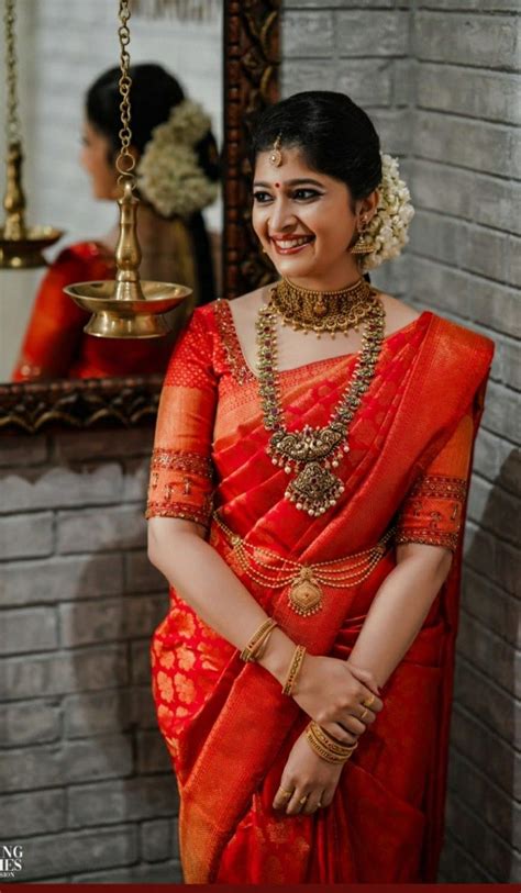 Pin By Swamy Swamy On Wedding Sarees In 2020 Wedding Saree Blouse Designs Kerala Wedding
