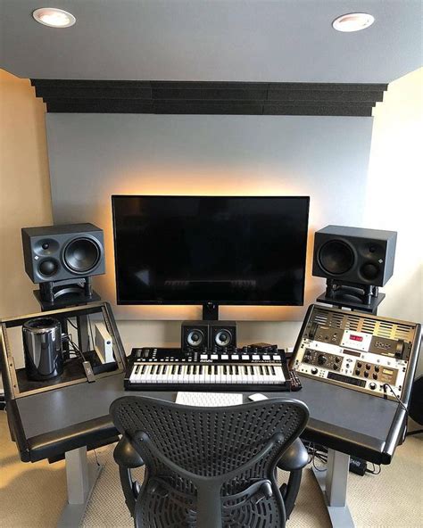 Online Mixing And Mastering Home Music Rooms Recording Studio Home