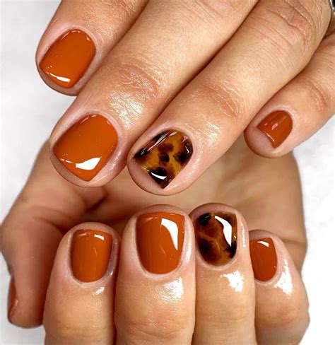 Gel nails are very natural looking and still look like a natural nail without nail polish. #gelNail | Fall gel nails, Short gel nails, Gel nails