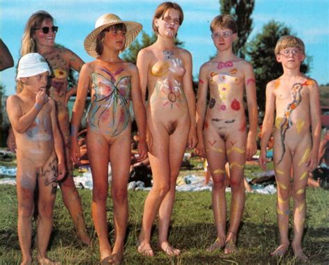 Photos Nude Families Jung Und Frei Nudist Freedom