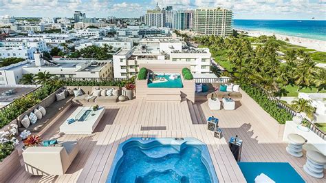 Yoga, barre, boxing, cycling, hiit. Penthouse above 'strip club' in South Beach asks $7M ...