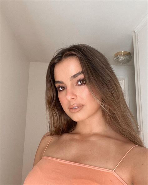 Addison rae easterling (born october 6, 2000) is an american social media personality, dancer, and singer. Addison Rae Wiki, Age, Height, Parents, Net Worth ...