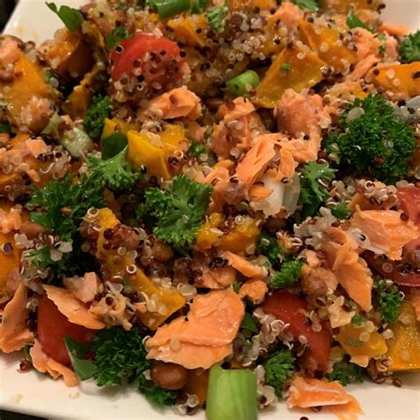 Quinoa Salmon And Salad