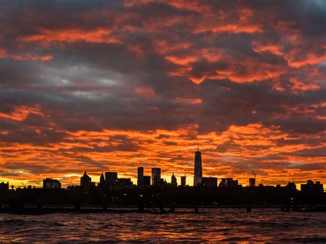 Where to Watch the Sunset in NYC - Condé Nast Traveler Bushwick Inlet