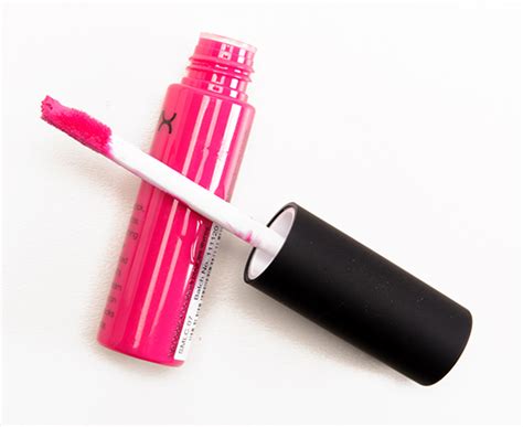 Soft matte lip cream is surprisingly durable and unlike some matte lipstick formulas also moisturizing. NYX Addis Ababa Soft Matte Lip Cream Review & Swatches