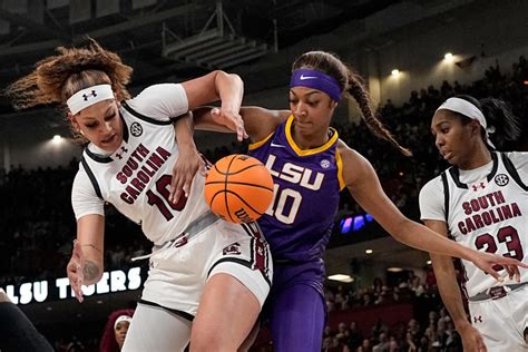 Lsu South Carolina Fight Results In Numerous Ejections In Sec